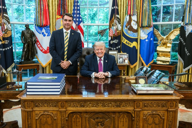 It was very nice having Flávio Bolsonaro in the Oval Office of the White House — A smart young man who loves his Country, Brazil, very much! President DONALD J. TRUMP2026-06-02 17:34 UTCLinkIt was very nice having Flávio Bolsonaro in the Oval Office of the White House — A smart young man who loves his Country, Brazil, very much! President DONALD J. TRUMP2026-06-02 17:34 UTCLink
