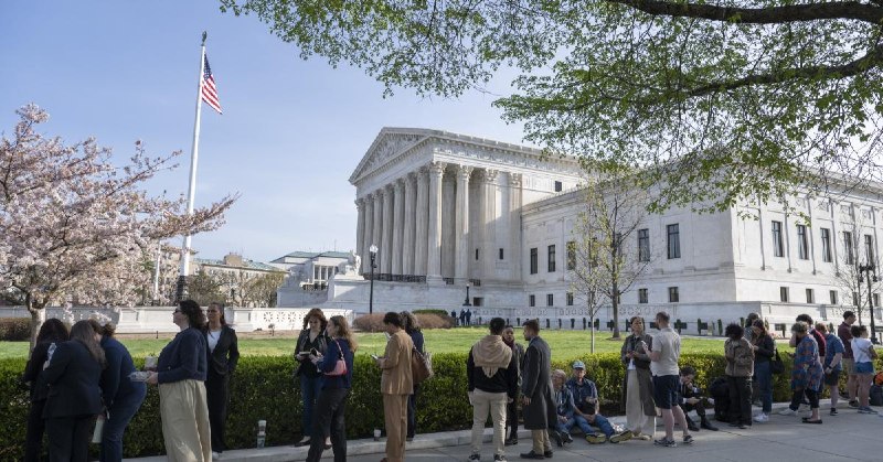 Supreme Court clears Alabama to use GOP-friendly congressional map this fall