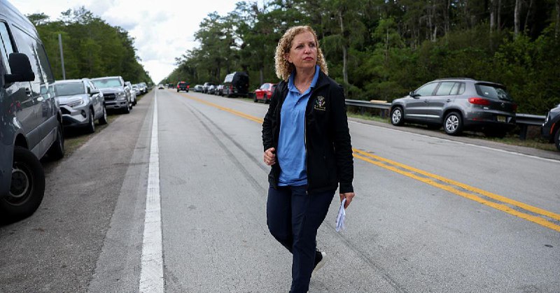 Democrat lawmaker Wasserman Schultz comes out in support of Trump's operation in Venezuela
