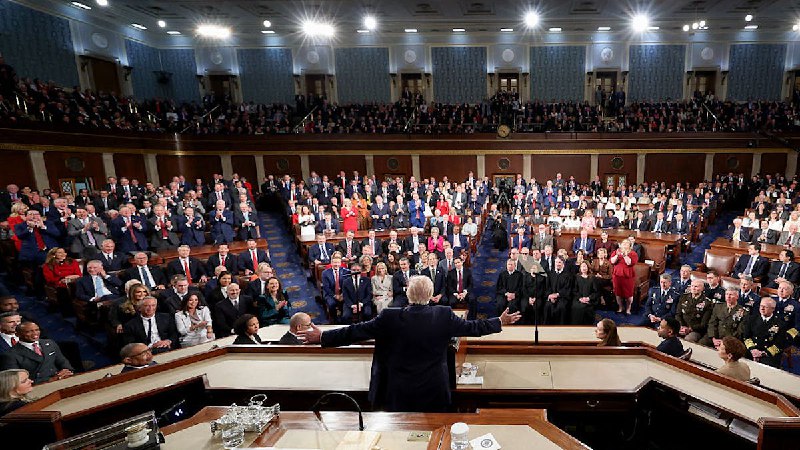 ‘How Do You Not Stand?’: The Jaw-Dropping Moments Democrats Remained Seated At&nbsp;SOTU