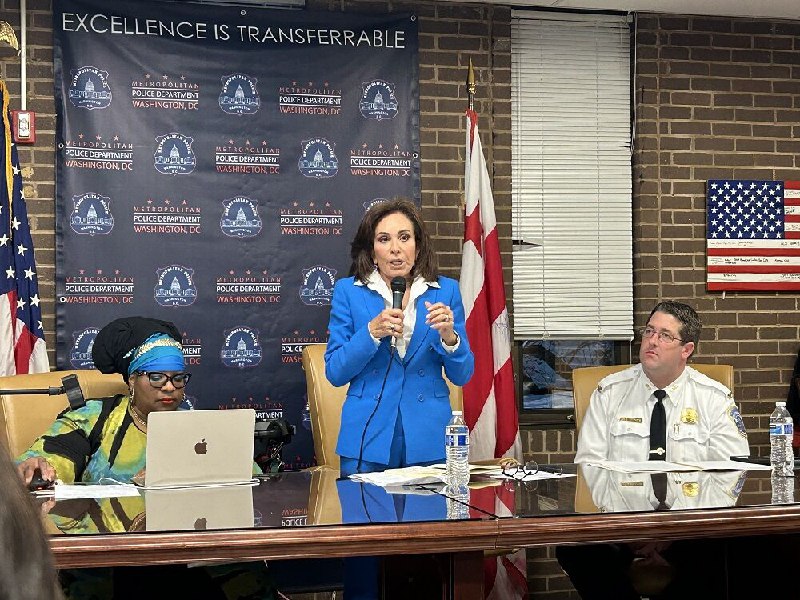 Pirro touts promising crime trends in front of frustrated DC community members