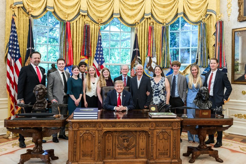 Today we brought another American home! Kevin Rideout, a brave Christian missionary, was held hostage by ISIS Jihadists for ten months! We never leave Americans behind, unlike Sleepy Joe and Obama, because we are America First. Today I invited Kevin, his lovely wife, father and beautiful children, to the White House to see the Oval Office, and meet our dedicated hostage recovery team. Welcome back home Kevin — It was an Honor to help you! President DONALD J. TRUMP2026-08-22 02:15 UTCLinkToday we brought another American home! Kevin Rideout, a brave Christian missionary, was held hostage by ISIS Jihadists for ten months! We never leave Americans behind, unlike Sleepy Joe and Obama, because we are America First. Today I invited Kevin, his lovely wife, father and beautiful children, to the White House to see the Oval Office, and meet our dedicated hostage recovery team. Welcome back home Kevin — It was an Honor to help you! President DONALD J. TRUMP2026-08-22 02:15 UTCLink