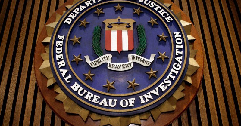 Ex-FBI agent says he witnessed politicization of bureau, warned about improper surveillance