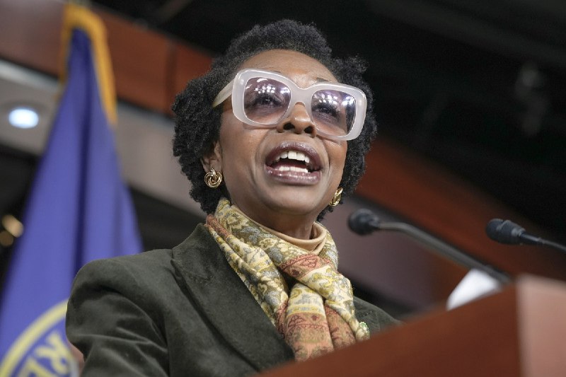Key House caucus leaders target Supreme Court, Senate filibuster